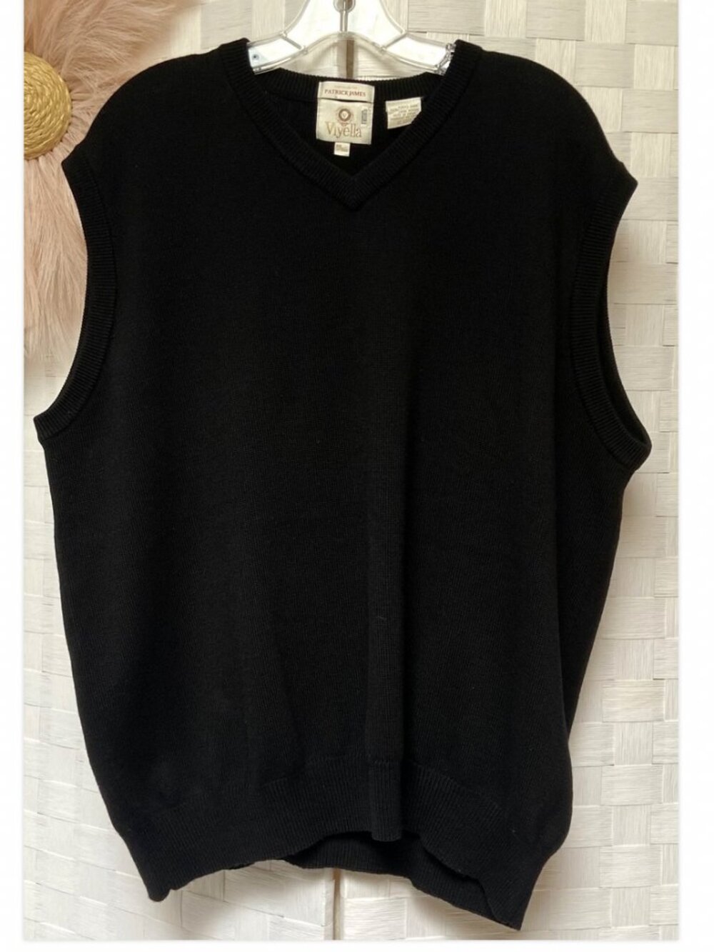 Viyella for Patrick James 100% Merino Wool V Neck Black Knit Vest Size XXL